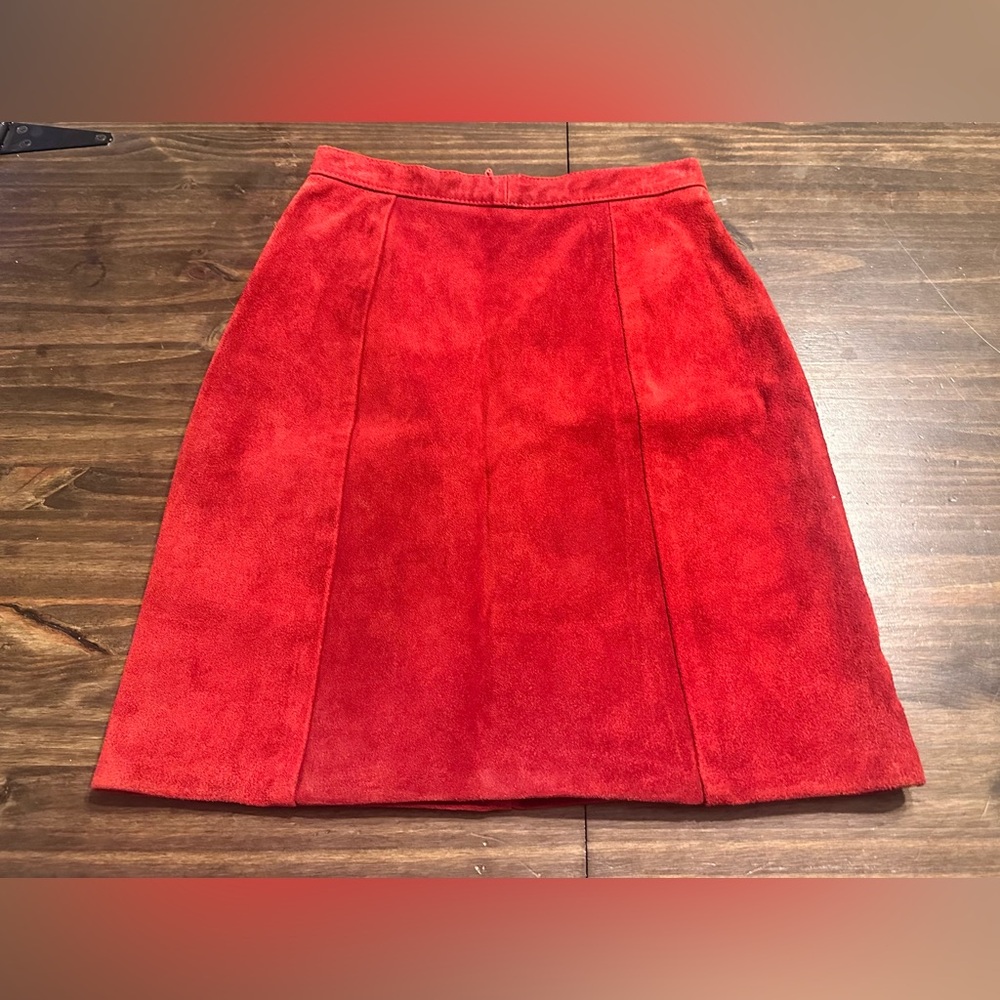 Vintage Red Suede Mini Skirt Size 5/6 -fits small (see info) USA Made - Picture 5 of 12